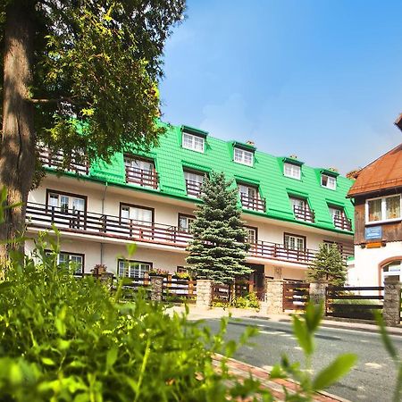 Готель Mauritius Osrodek Szkolenia Sportu I Rekreacji Шклярська Поремба Екстер'єр фото